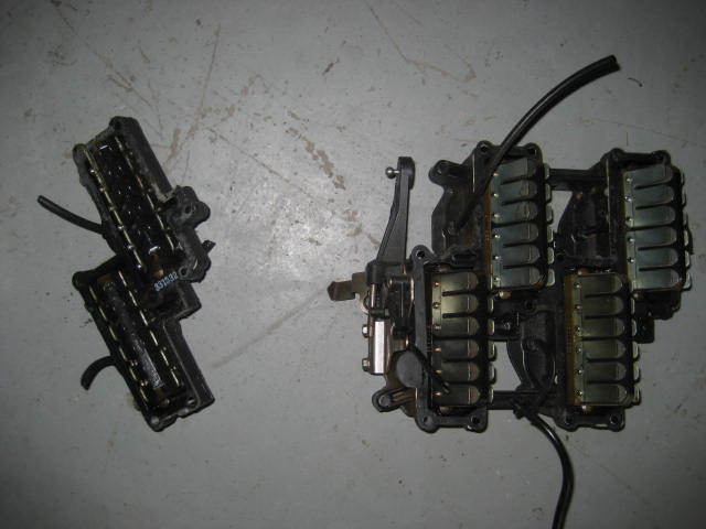 Johnson Evinrude Ficht 200 225 hp Reed Valve Set 5000323 and intake manifold