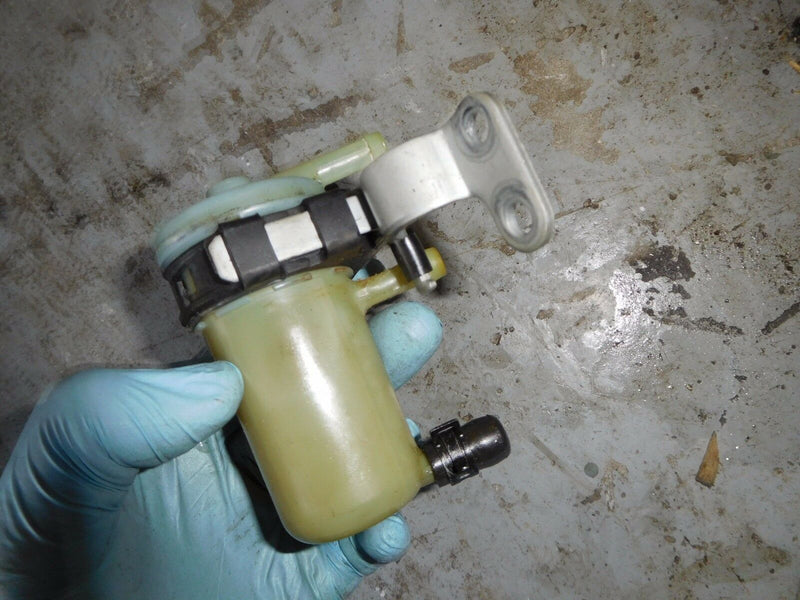 2008 Suzuki DF115 outboard fuel filter 15410-87j10