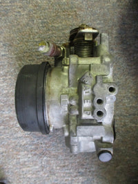 Load image into Gallery viewer, Suzuki DF90-DF140 Outboard Throttle Body (13300-90J00)
