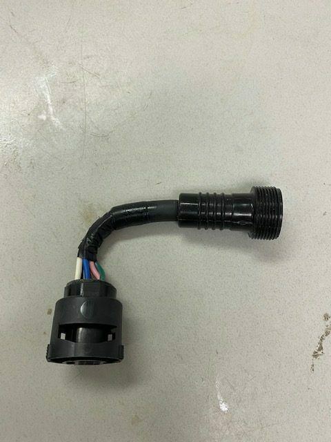 NEW Suzuki outboard adaptor (36641-94701)
