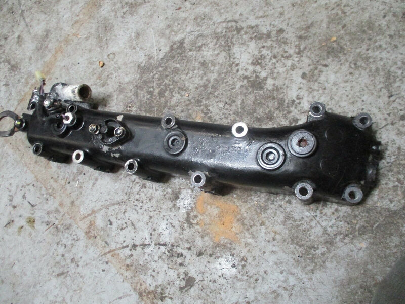 Evinrude/Suzuki DF70 4-stroke outboard exhaust manifold