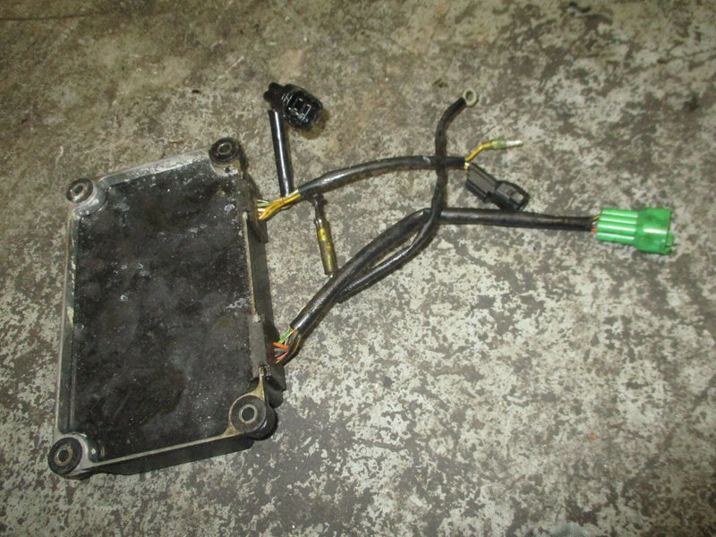 1998 Suzuki Outboard DT225 2-stroke electronic fuel injection unit 33920-92E03