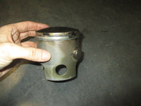 Load image into Gallery viewer, Suzuki DT200 200hp outboard port piston
