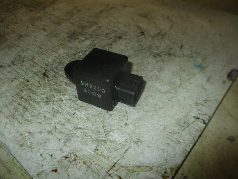 Yamaha HPDI 300hp outboard electric relay (68V-81950-00-00)