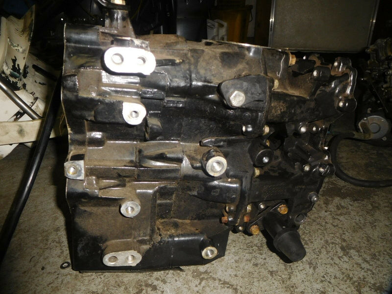 2005 Johnson 40hp 2-stroke outboard crankcase block