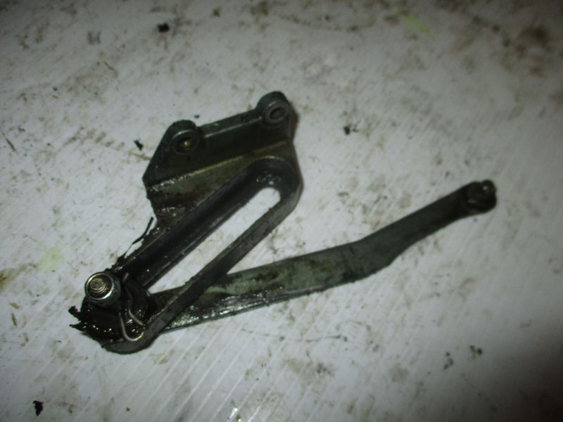 Yamaha 150 hp 2 stroke outboard shift bracket (6E5-44117-00-94)