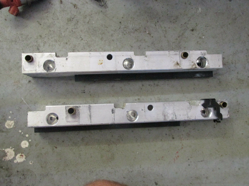 2003 Yamaha outboard LZ150TXRB hpdi 2 stroke fuel rail set 68F-13161-00-00