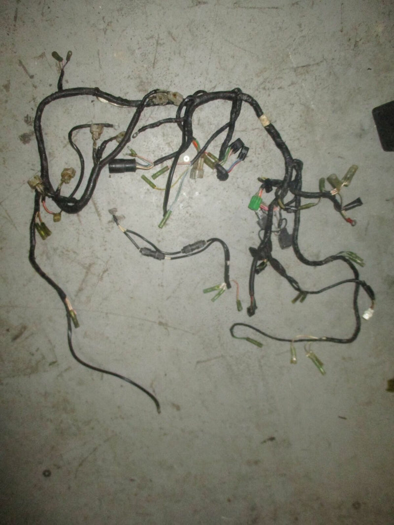 Suzuki DT225 225hp 2 stroke outboard engine wiring harness (36610-92E20)