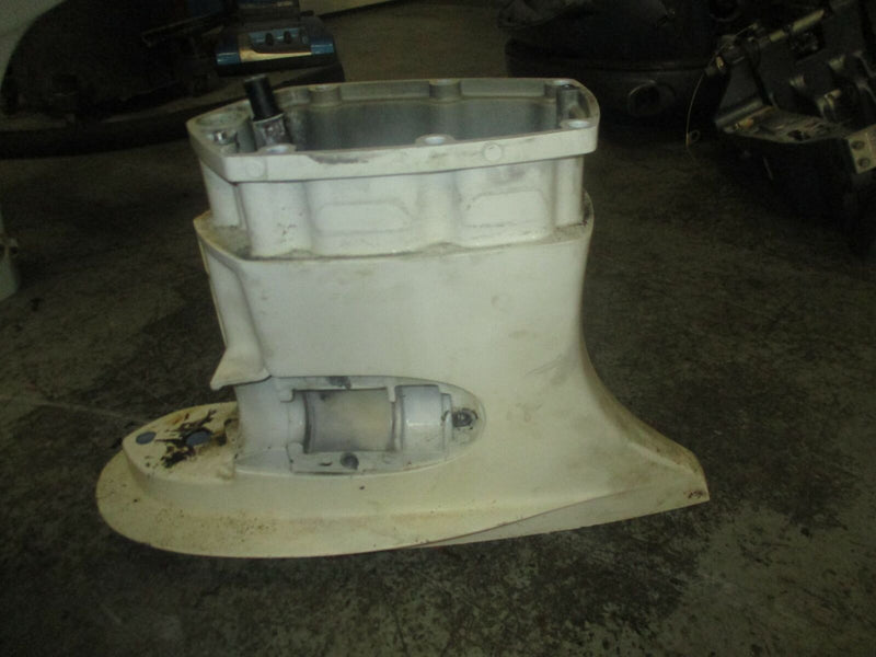 Johnson 115hp 4 stroke outboard lower casing for 25" motor