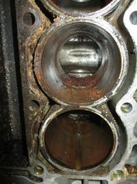 Load image into Gallery viewer, Honda BF130A 130hp outboard crankcase block
