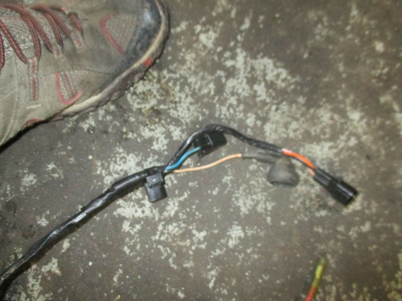 2002 Yamaha 100hp outboard 4 stroke F100TLRA Wiring harness 67F-82590-02