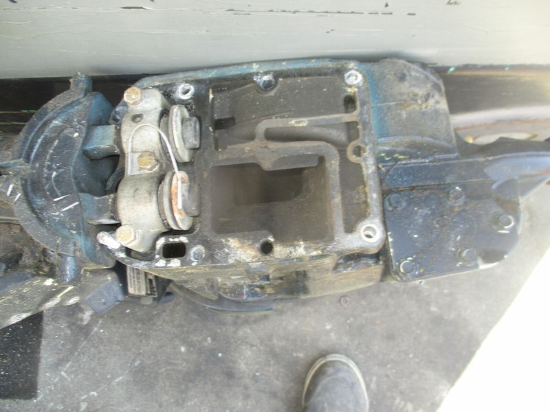 Evinrude Etec outboard 50 hp 2 stroke 20" midsection