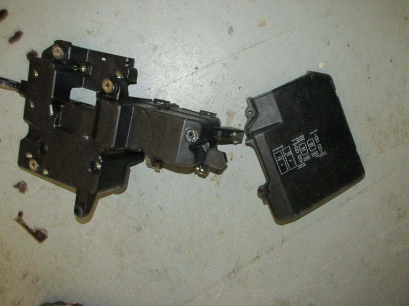 2004 Yamaha outboard LZ200TXRC 200hp hpdi electronics box & cover 68F-81948-01-0