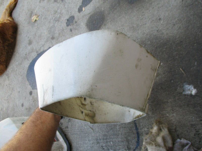 1998 Johnson outboard 90hp plastic apron cover