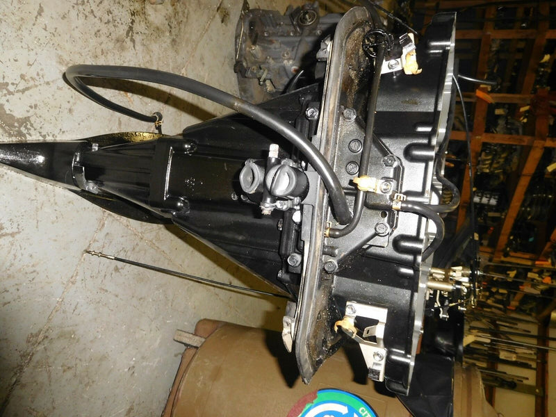 2004 Suzuki Df250 outboard 25" Mid section