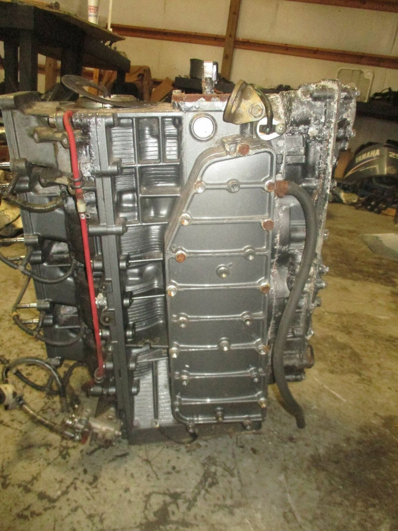 Suzuki DT140 140hp outboard crankcase block
