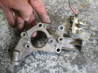 Load image into Gallery viewer, 1979 Evinrude 35hp 35953A outboard bracket 323791
