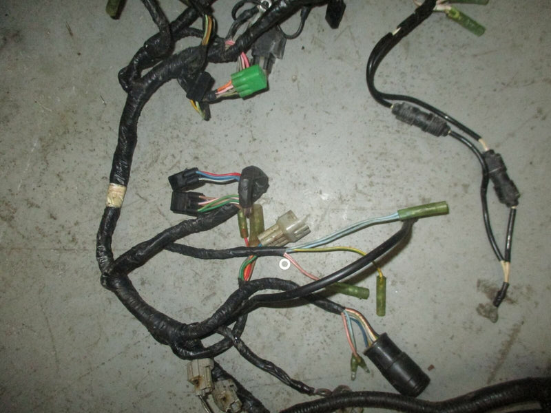 Suzuki DT225 225hp 2 stroke outboard engine wiring harness (36610-92E20)