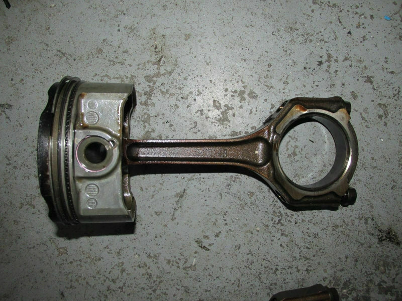 2010 Yamaha 250hp VMAX SHO 4 stroke VF250LA piston and rod 6CB-11631-00-00