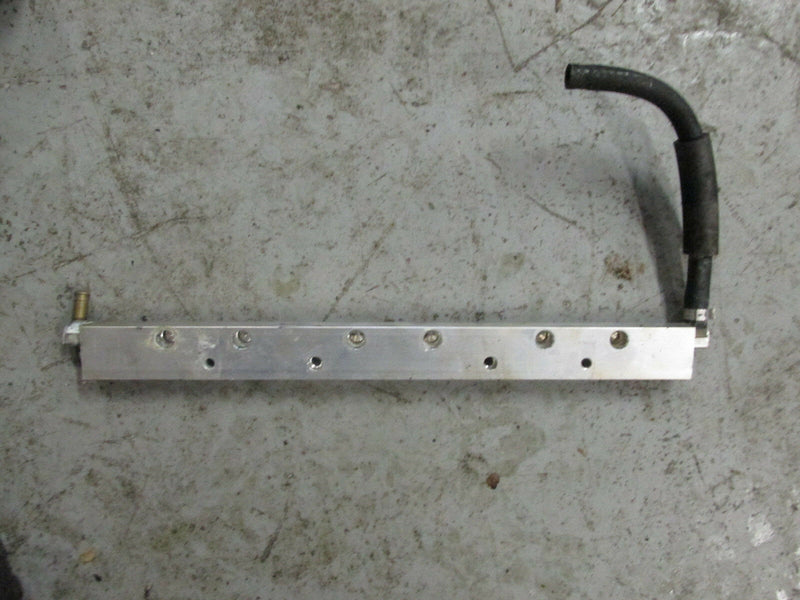 2000 Yamaha outboard OX66 225hp 2-stroke SWSII fuel rail 65L--13938-00-00