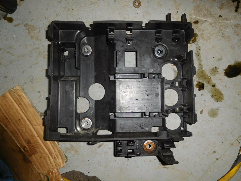 1999 Suzuki DF70 Outboard Electronics box 32890-99E00