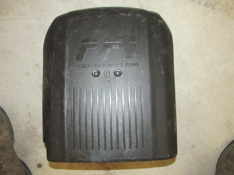 Evinrude Ficht intake silencer 5801897