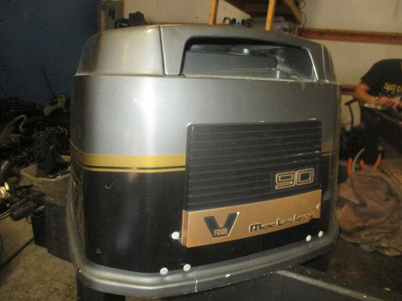 Suzuki DT90 90hp outboard top cowling