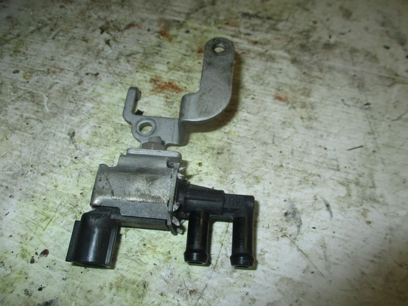 Yamaha 70hp 4 stroke outboard pressure relief valve (6C5-13906-01-00)