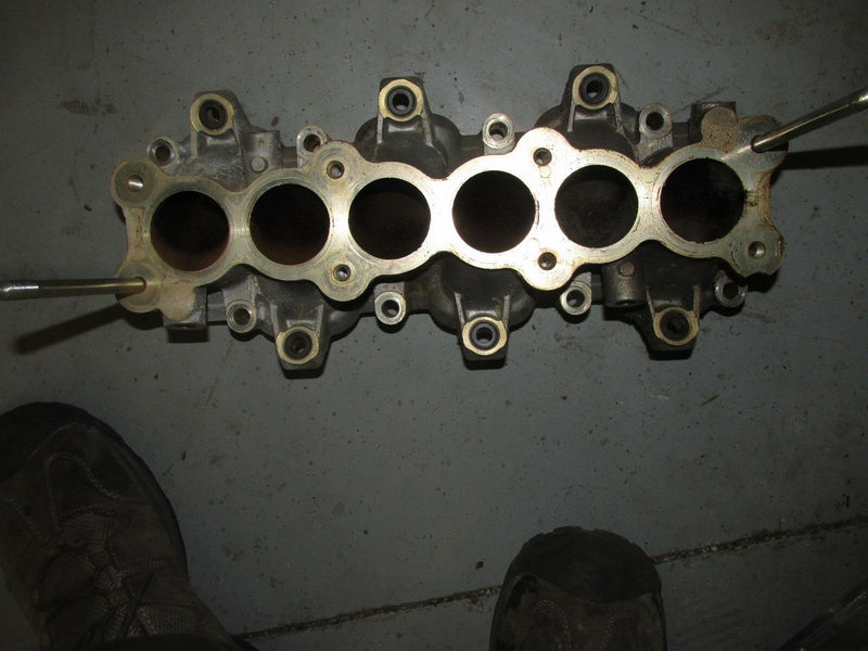 Suzuki DF 200 hp 20001F-510048 intake manifold 13110-93J00