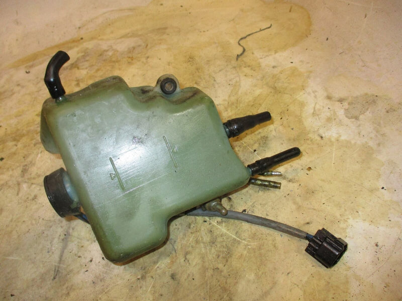 Yamaha HPDI 200hp outboard oil tank (68F-21750-00-00)