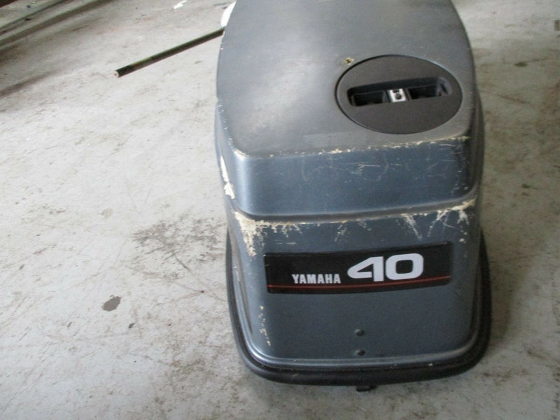 1992 Yamaha 40ELRQ outboard Top Cowling