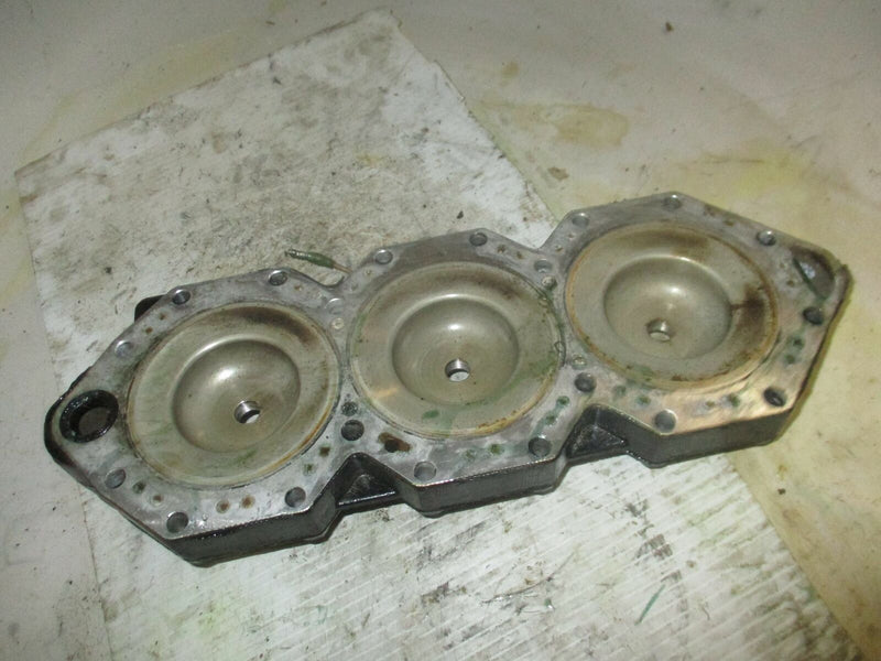 Evinrude Ocean Pro 175hp outboard cylinder head (337548)