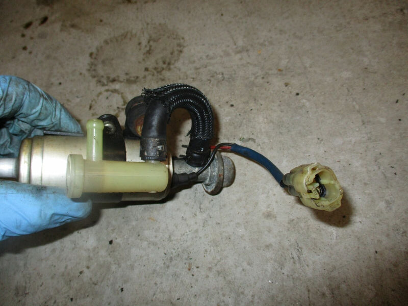 Suzuki DF225 225hp outboard electric fuel pump (15100-94900)