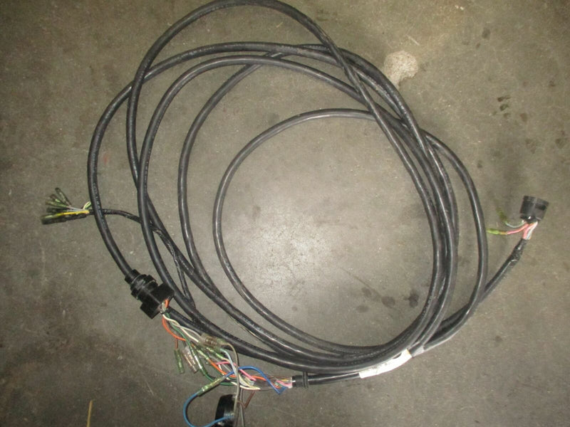 Suzuki outboard 24ft round black plug style rigging harness with ignition switch