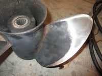 Load image into Gallery viewer, Evinrude 115hp-225hp LARGE Hub outboard SST stainless propeller 14 3/4x19 176617
