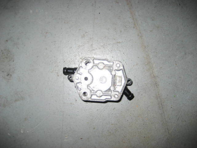 Yamaha Outboard 0X66 225 250 hp Fuel Pump Assembly 6E5-24410-03-00