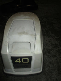 Load image into Gallery viewer, Johnson 40hp outboard top cowling
