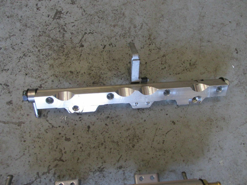 2012 Suzuki Outboard DF115 hp fuel rail 15751-90J03