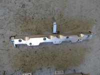 Load image into Gallery viewer, 2012 Suzuki Outboard DF115 hp fuel rail 15751-90J03
