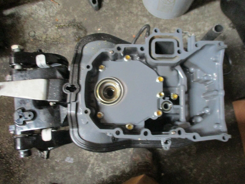 2017 Suzuki 4-stroke DF50A outboard 20" shaft midsection