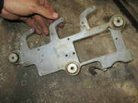 Load image into Gallery viewer, 1975 Evinrude 65 hp 2 stroke outboard mount bracket 385805
