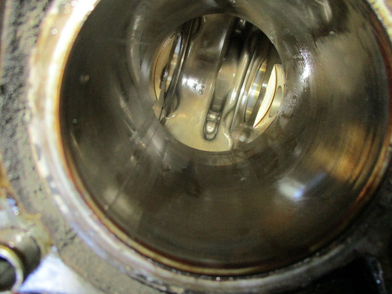 1999 Suzuki DF50 outboard crankcase block