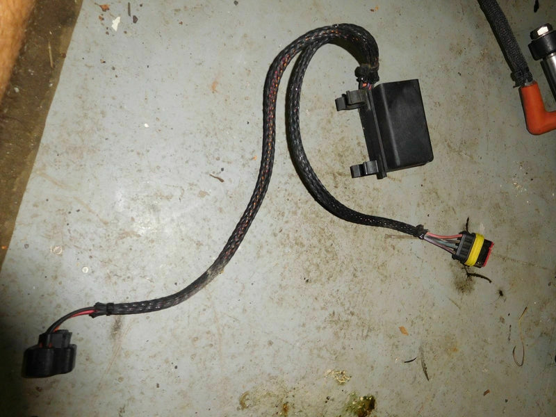 2008 evinrude e-tec 115hp outboard exhaust valve control module 586904