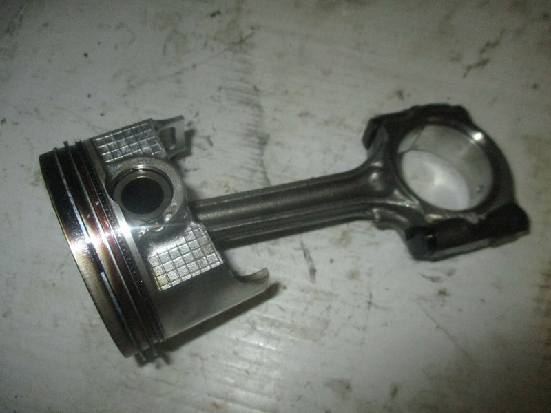 Suzuki DF50 50hp outboard piston and rod (12111-87J04)
