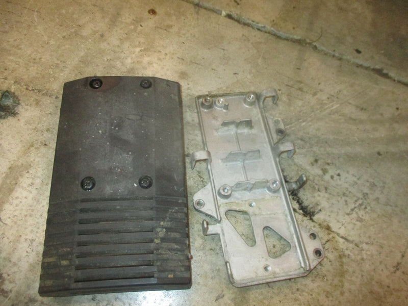 Yamaha 150hp 2 stroke outboard electronics bracket and cover (6R3-81948-00-94)