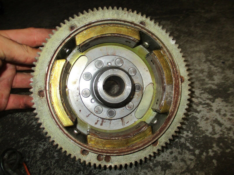 1993 Yamaha outboard 15hp 2 stroke flywheel 6e7-85550-70