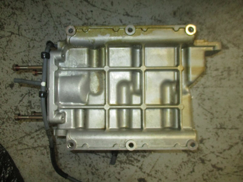 Yamaha 350hp 4 stroke outboard mixing body (6AW-13711-01-00)