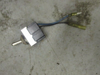 Load image into Gallery viewer, 1998 Yamaha outboard 175hp carbureted S175TXRW emergency oil switch 6R3-8259E-00
