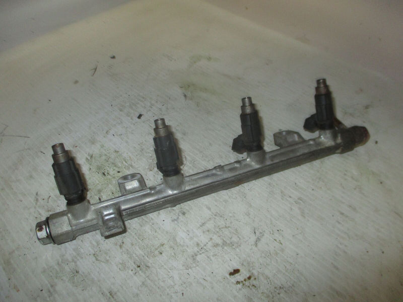 Suzuki DF70 70 hp outboard fuel rail with injector set (15710-66D00)