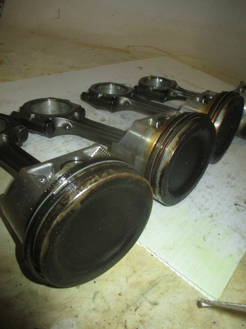 Johnson Suzuki 115hp 4 stroke outboard piston and rod set (5033653)